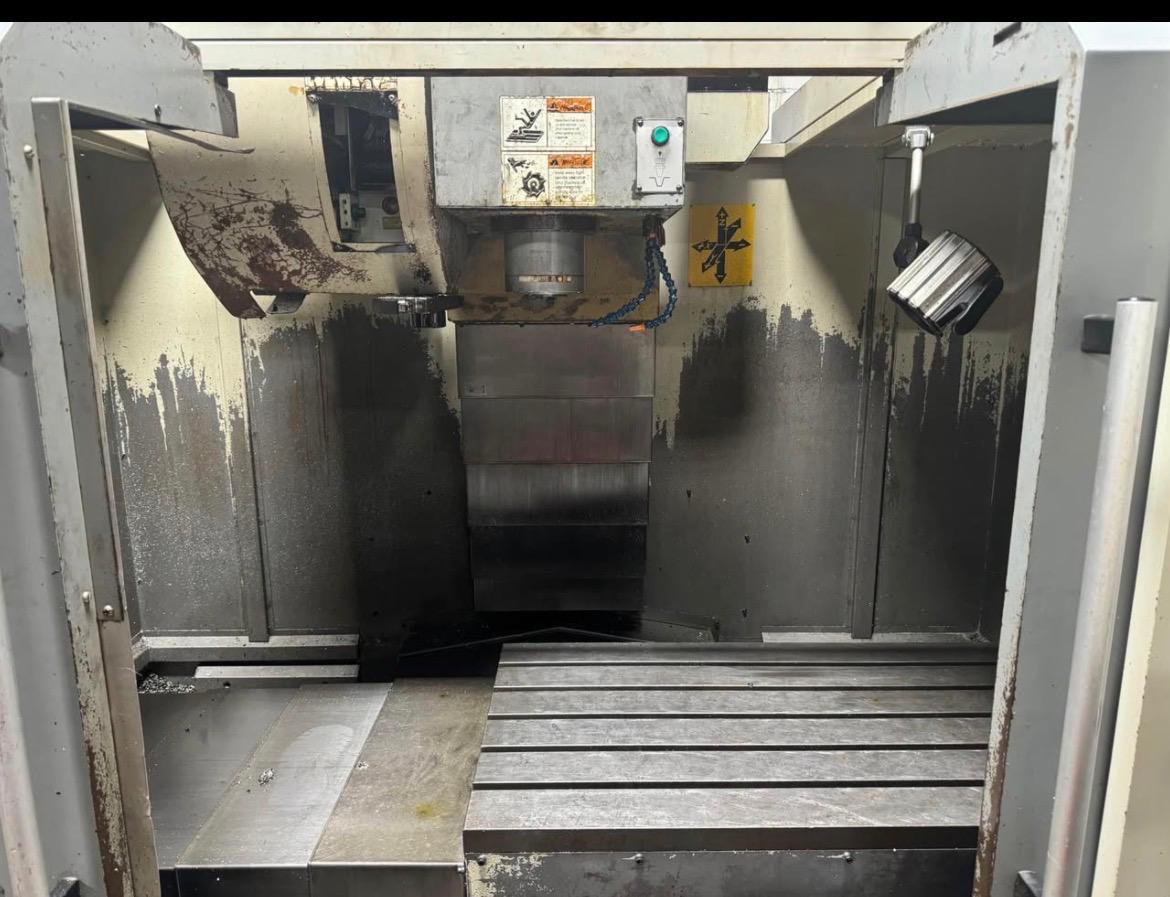 2004 Yama Seiki VMB-850 CNC Vertical Machining Center used Vertical Machining Center (VMC) photo 4