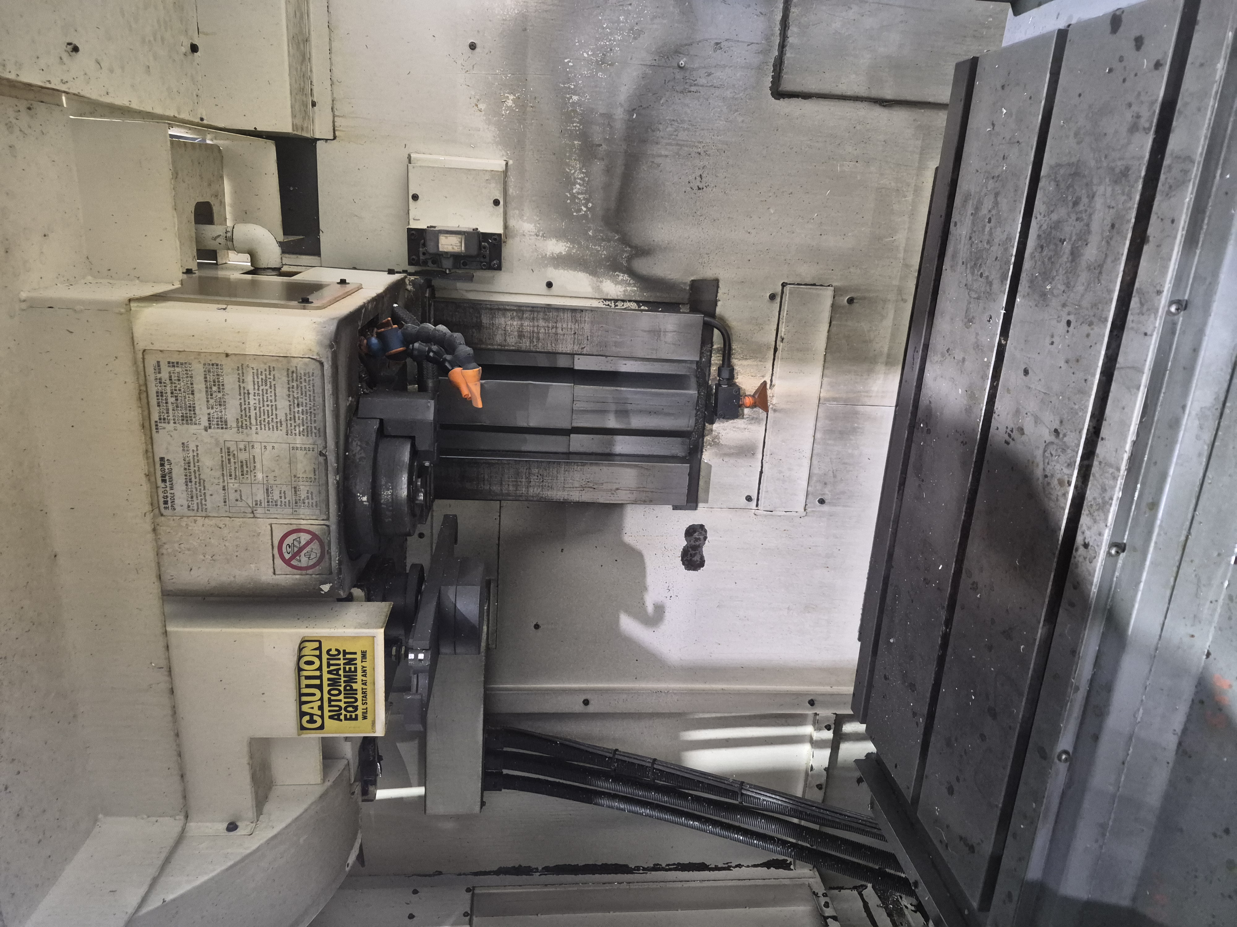 Kitamura Mycenter 3Xi CNC Vertical Machining Center used Vertical Machining Center (VMC) photo 2