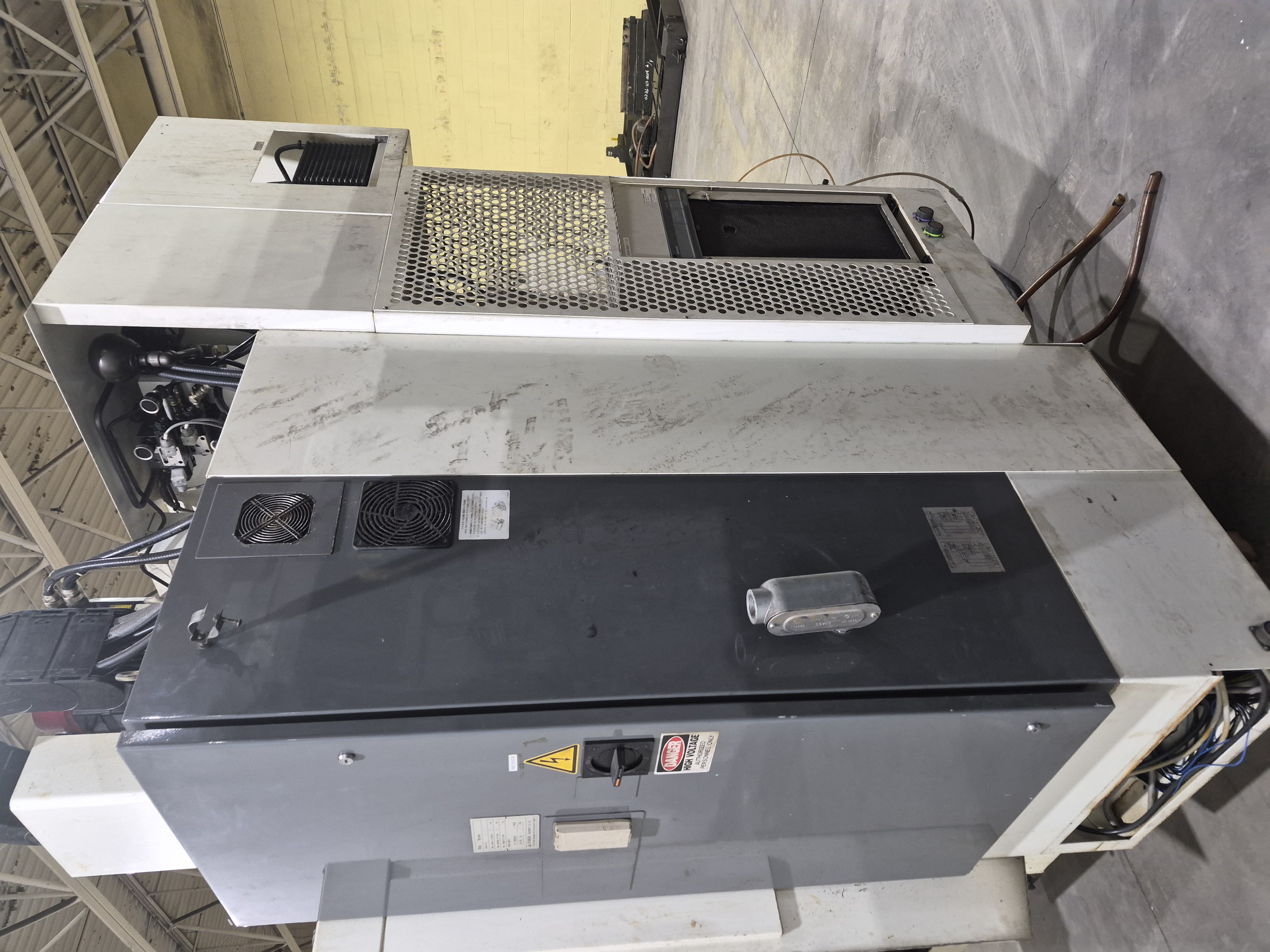 Kitamura Mycenter 3Xi CNC Vertical Machining Center used Vertical Machining Center (VMC) photo 5