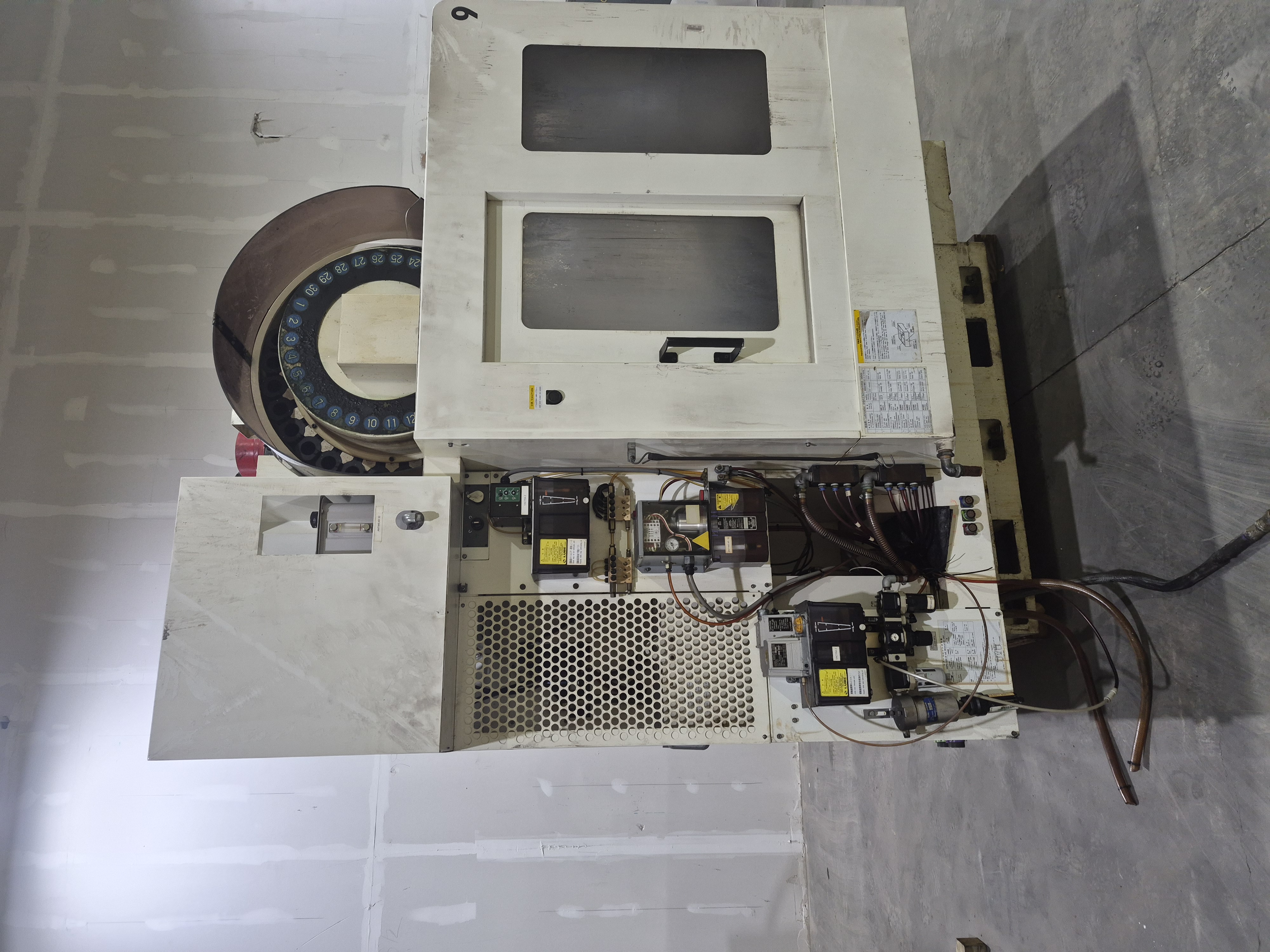 Kitamura Mycenter 3Xi CNC Vertical Machining Center used Vertical Machining Center (VMC) photo 6