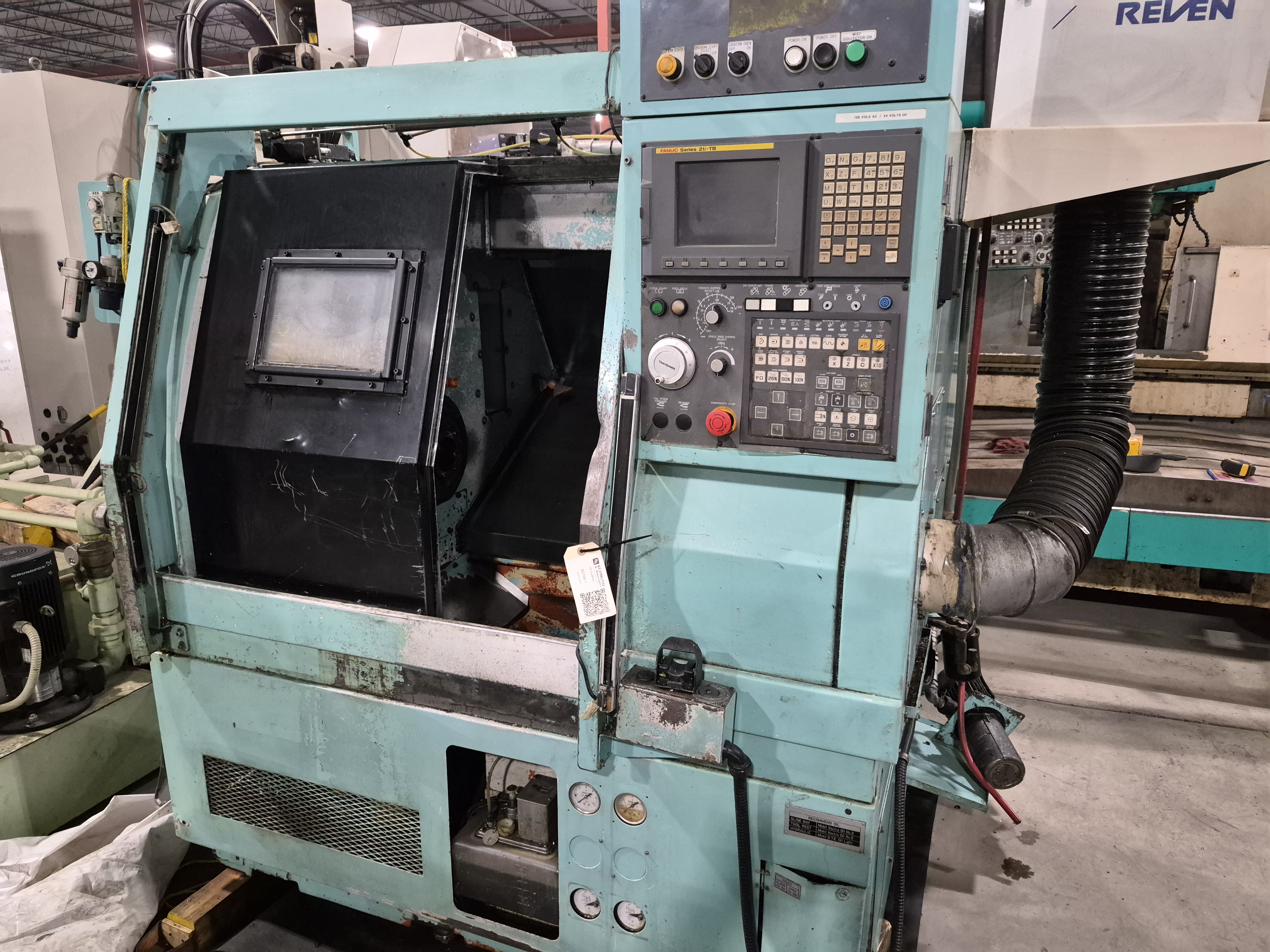 Takisawa TC-200 L3 – CNC Lathe used CNC Turning Center photo 1